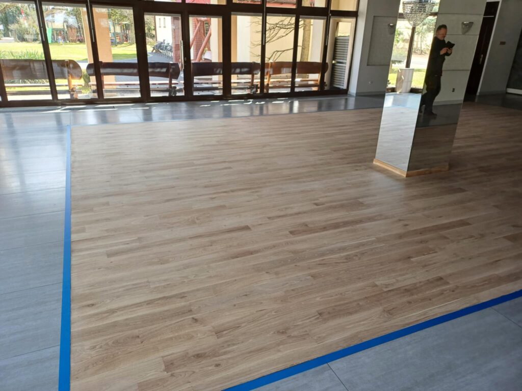 64AC89E0-F4E9-438A-A702-5AFE15EB896B