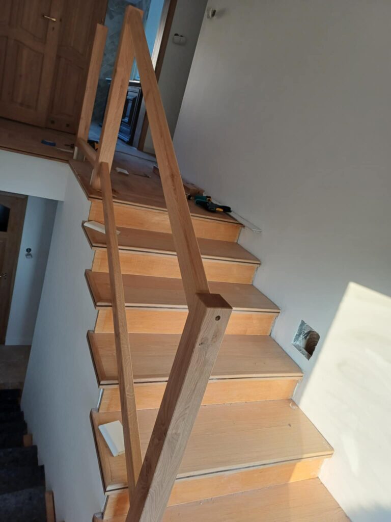 C6568F09-2AD9-441C-A32D-538E60981A02